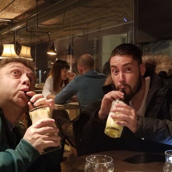 Es Blanc - Us drinking pineapple juice - Sushi Bars Near Me - Blanes, C