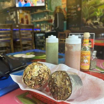 La Parrilla Tigard - Bacon and Chorizo Breakfast burrito - New Mexican Cuisine Near Me - Tigard, Oregon