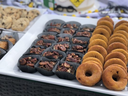 the-sweet-bee-san-diego-california-bakeries-phone-number-yelp