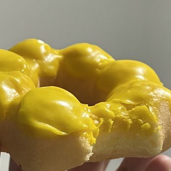 Gold Miss - Yummy pineapple flavor - Hot Dogs Near Me - Fairfax, Virginia Gold Miss - Yummy pineapple flavor - Hot Dogs Near Me - Fairfax, Virginia