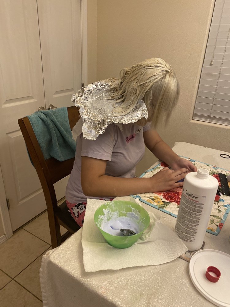 SALLY BEAUTY SUPPLY Updated October 2024 1290 Rio Rancho Dr SE, Rio