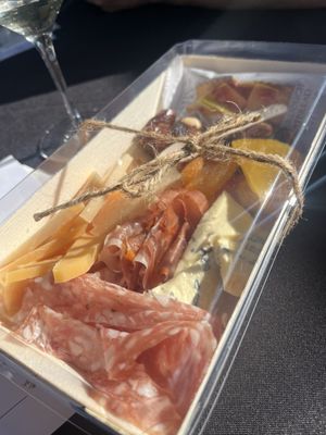 Pasoport Wine Company by null