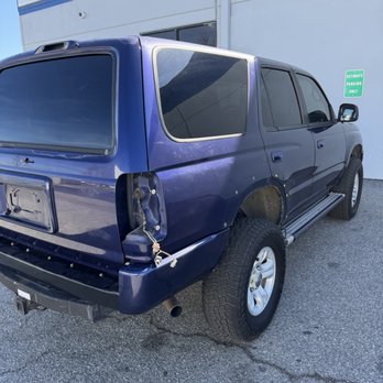 Maaco Auto Body Shop & Painting - Body Shops Near Me - Temecula, California