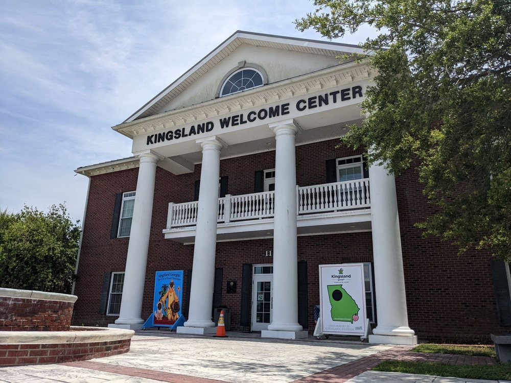 KINGSLAND CENTER Updated August 2024 12 Photos 1190 Boone