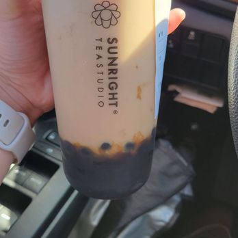 Sunright Tea Studio - Sunright Boba Milk Tea - 75% sweet - Bubble Tea Near Me - Garden Grove, California