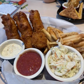 Elmer's Restaurant - Fish, shrimp, and chips basket - Diners Near Me - Tualatin, Oregon