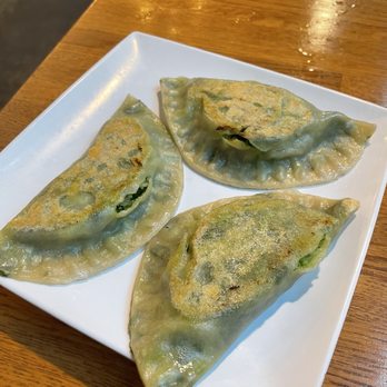 Dough Zone Dumpling House - Downtown Seattle - Pan Fried Chive Dumplings (3) 韭菜盒子 - Shanghainese Near Me - Seattle, Washington Dough Zone Dumpling House - Downtown Seattle - Pan Fried Chive Dumplings (3) 韭菜盒子 - Shanghainese Near Me - Seattle, Washington