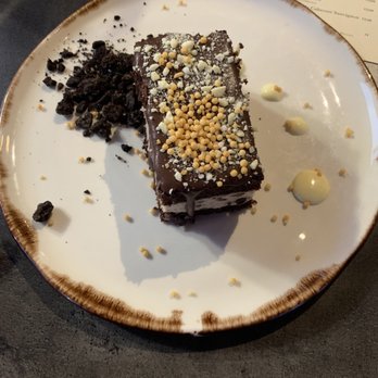 Goen Dining + Bar - Chocolate cake - Pan Asian Near Me - Kailua, Hawaii