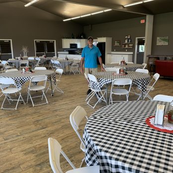 Columbia Sun Rv Resort - Indoor area with ping pong & pool table also - Campgrounds Near Me - Kennewick, Washington Columbia Sun Rv Resort - Indoor area with ping pong & pool table also - Campgrounds Near Me - Kennewick, Washington