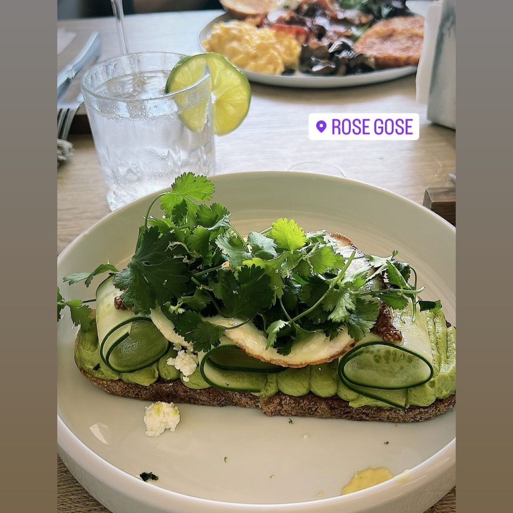 Rose Gose - Avocado toast with fried egg - Cocktail Bars Near Me - Austin, Texas Rose Gose - Avocado toast with fried egg - Cocktail Bars Near Me - Austin, Texas
