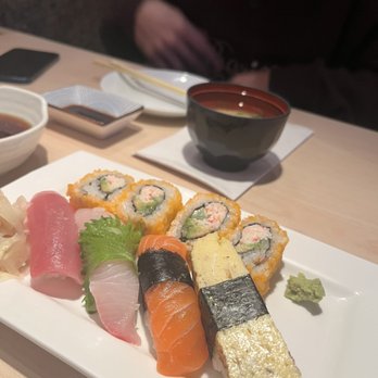 Yanagi Sushi - Mini sushi - late night menu - Japanese Near Me - Honolulu, Hawaii Yanagi Sushi - Mini sushi - late night menu - Japanese Near Me - Honolulu, Hawaii