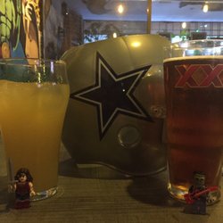 Marino's BBQ - Malibú & cheve de barril