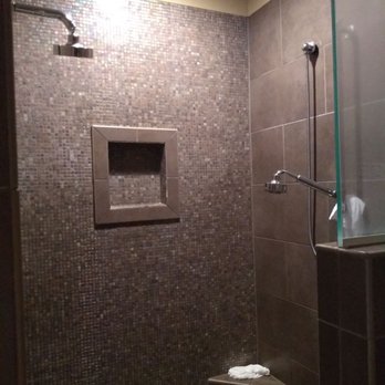 Columbia Cliff Villas - This is the fantastic shower built for 2. - Hotels Near Me - Hood River, Oregon