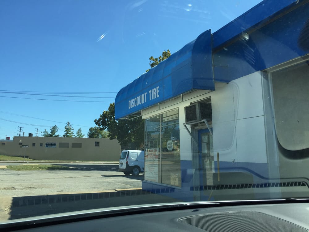 DISCOUNT TIRES Updated July 2024 8100 Page Ave Rear, Saint Louis