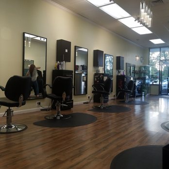 The Green Room Salon - Hair Salons Near Me - Bloomfield Township, Michigan