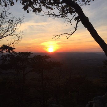 Sugarloaf Mountain - Sunset at the summit - Hiking Near Me - Dickerson, Maryland