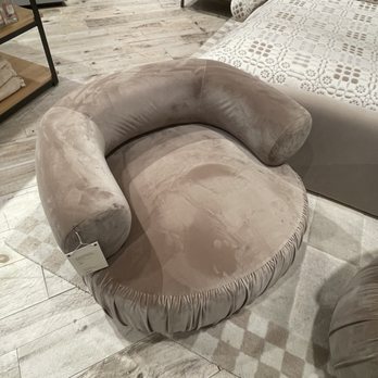 Anthropologie - Cute chair - Women's Clothing Near Me - Bethesda, Maryland Anthropologie - Cute chair - Women's Clothing Near Me - Bethesda, Maryland