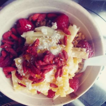 Raw Jūce - Aventura - Gogo Goji Acai Bowl - Juice Bars & Smoothies Near Me - Aventura, Florida
