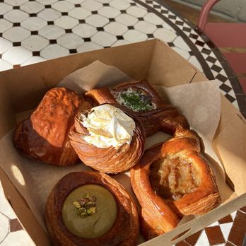 Fondry - Cafes Near Me - Los Angeles, California