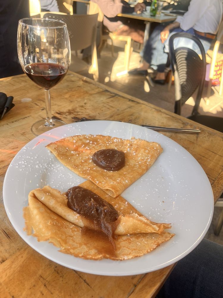 La Brasserie du Port Om Café