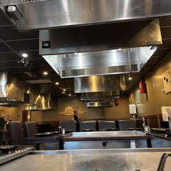 Fuji Sushi & Steakhouse