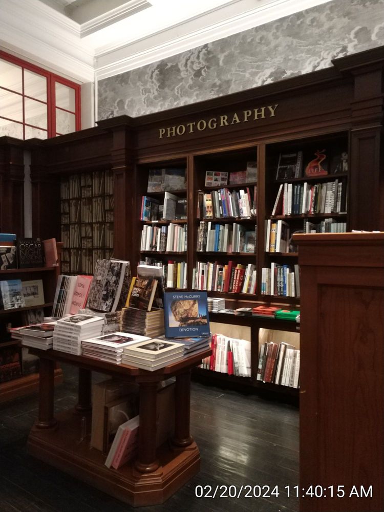 RIZZOLI BOOKSTORE Updated August 2024 118 Photos & 68 Reviews