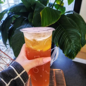 Redstraw - Rose garden - Bubble Tea Near Me - Irvine, California