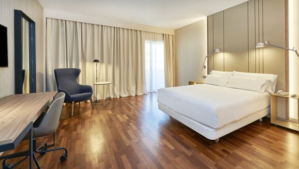 Hotel NH Luz Huelva by null