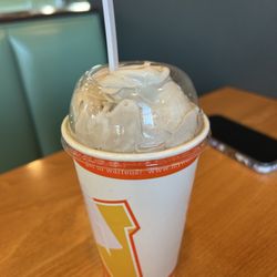 Dylan's Drive-Inn - Mint shake