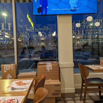 Pur & Simple - Dining room - Breakfast & Brunch Near Me - Mississauga, Ontario Pur & Simple - Dining room - Breakfast & Brunch Near Me - Mississauga, Ontario