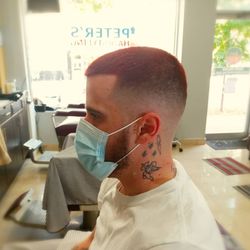 Peter's Hairstyling - Bald fade