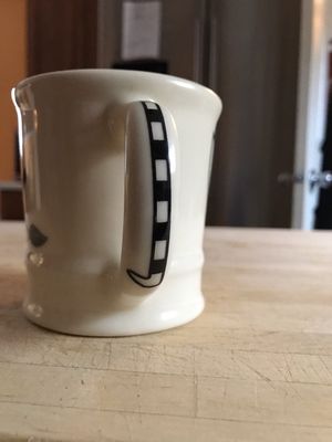 A & J Mug Shop