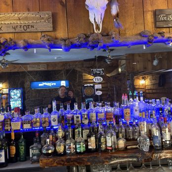 Ten Sleep Saloon - Bar setup - Burgers Near Me - Ten Sleep, Wyoming Ten Sleep Saloon - Bar setup - Burgers Near Me - Ten Sleep, Wyoming