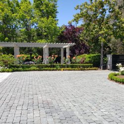 Merlos Landscaping