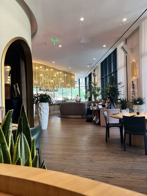 Commons Club by null