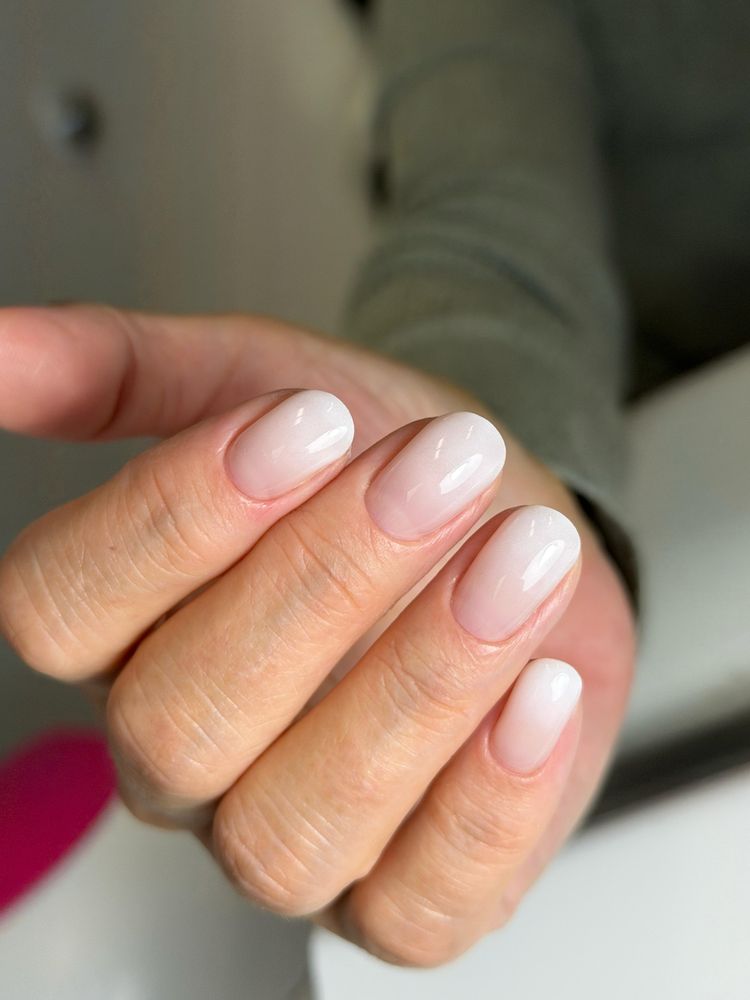 Chrome Beauty Studio Logo