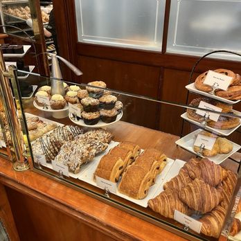 Bouchon Bakery - Display - Bakeries Near Me - Yountville, California
