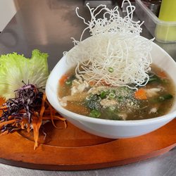 user provided Amazing Thai Cuisine photo