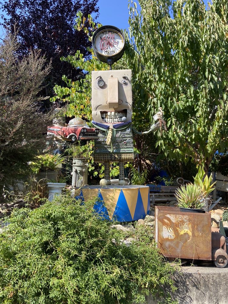 Patrick Amiot Sculpture Art- Florence Avenue