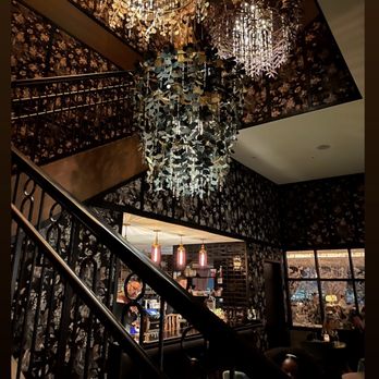 Monarch - Italian Near Me - Dallas, Texas