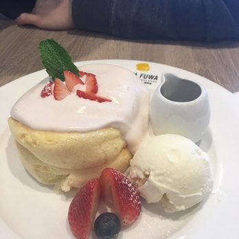 Fluffy Fluffy Dessert Cafe - Desserts Near Me - Toronto, Ontario Fluffy Fluffy Dessert Cafe - Desserts Near Me - Toronto, Ontario