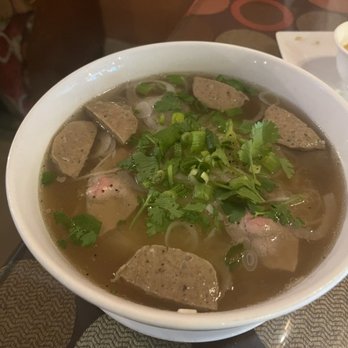 Pho Lee - N5. Rare Steak & Flank Noodle Soup - Vietnamese Near Me - Auburn, Alabama