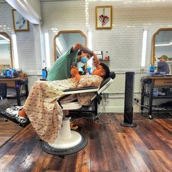 Gameday Barber - Kenny K (Barber)