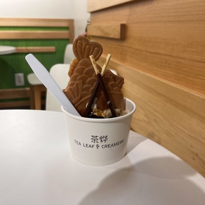 Tea Leaf and Creamery by null