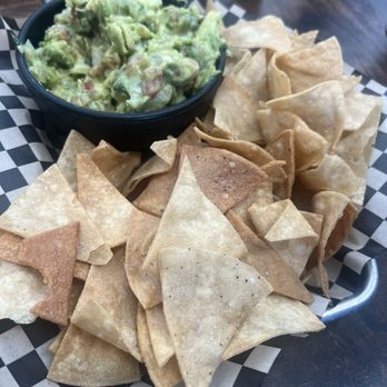 Tumwater Taco - Chips and guacamole - Mexican Near Me - Tumwater, Washington