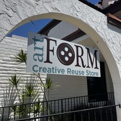 Art Form - Front of store