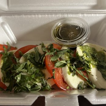 Bonta - Caprese salad - Cafes Near Me - Lincolnshire, Illinois Bonta - Caprese salad - Cafes Near Me - Lincolnshire, Illinois