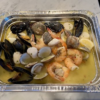 Rick's Seafood House - Steamed seafood combo - Seafood Near Me - Wildwood, New Jersey