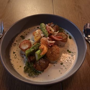 Table 33 - Scallops - Breakfast & Brunch Near Me - Dayton, Ohio Table 33 - Scallops - Breakfast & Brunch Near Me - Dayton, Ohio