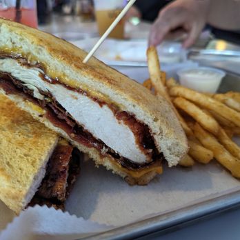 Koury’s Tavern - Chicken Sammie bbq - Pubs Near Me - Cumberland, Rhode Island